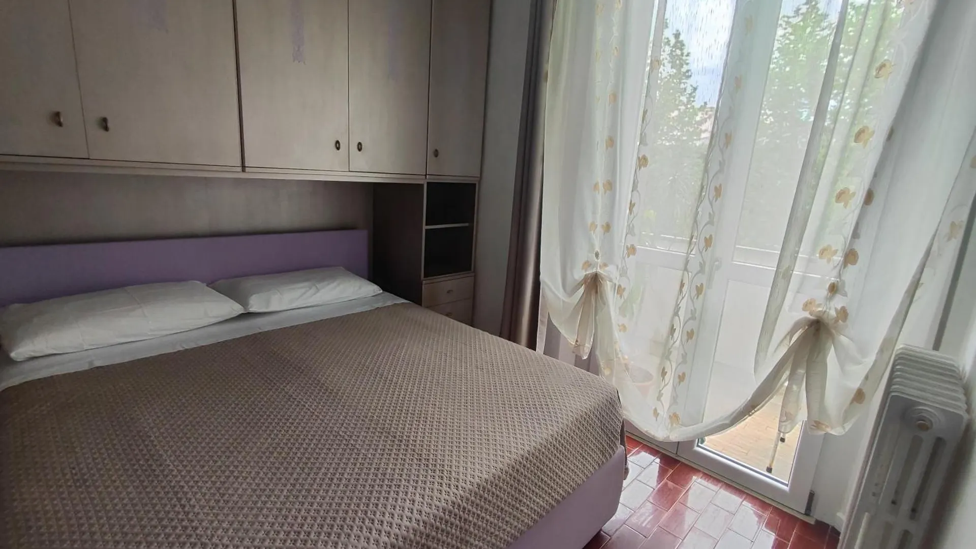 Guest House Apartment Bellaria-Igea Marina 0*,  Italië